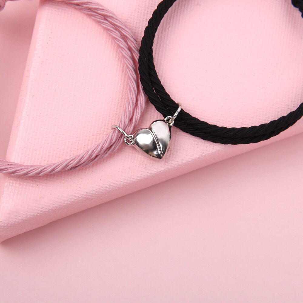 SET DE PULSERAS DE CORAZÓN CON IMÁN - ENVÍO GRATIS