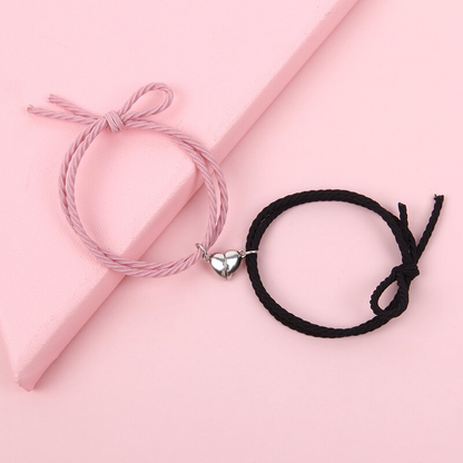 SET DE PULSERAS DE CORAZÓN CON IMÁN - ENVÍO GRATIS
